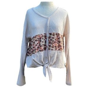 Est. 1946 women’s blouse tan button down with floral pattern/ tie knot at bottom